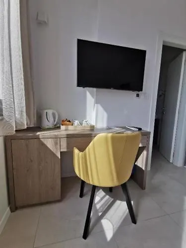 Pino Luxury Rooms And Apartment Split