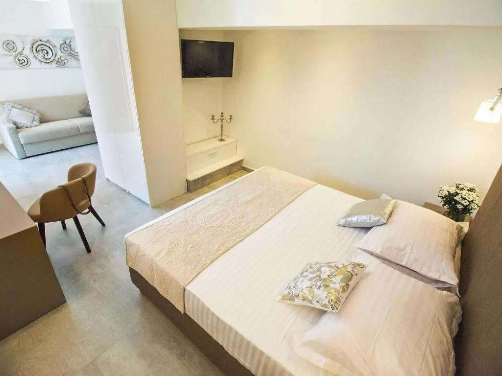 Pino Luxury Rooms And Apartment Split 0*,  Croatia