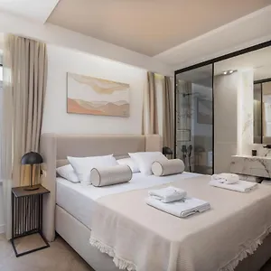Luxury Le Prestige Few Minutes From Split's Iconic Waterfront Split
