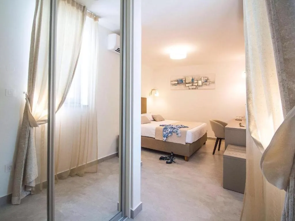 Pino Luxury Rooms And Apartment Split Penzion
