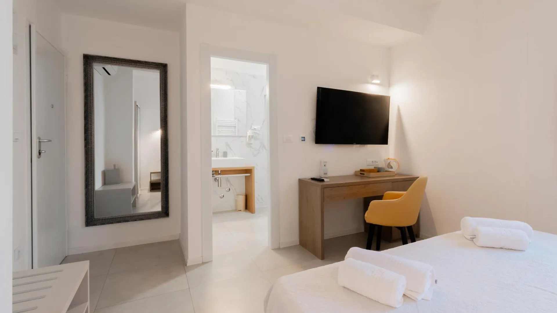 Pino Luxury Rooms And Apartment Split 0*,  Chorvatsko